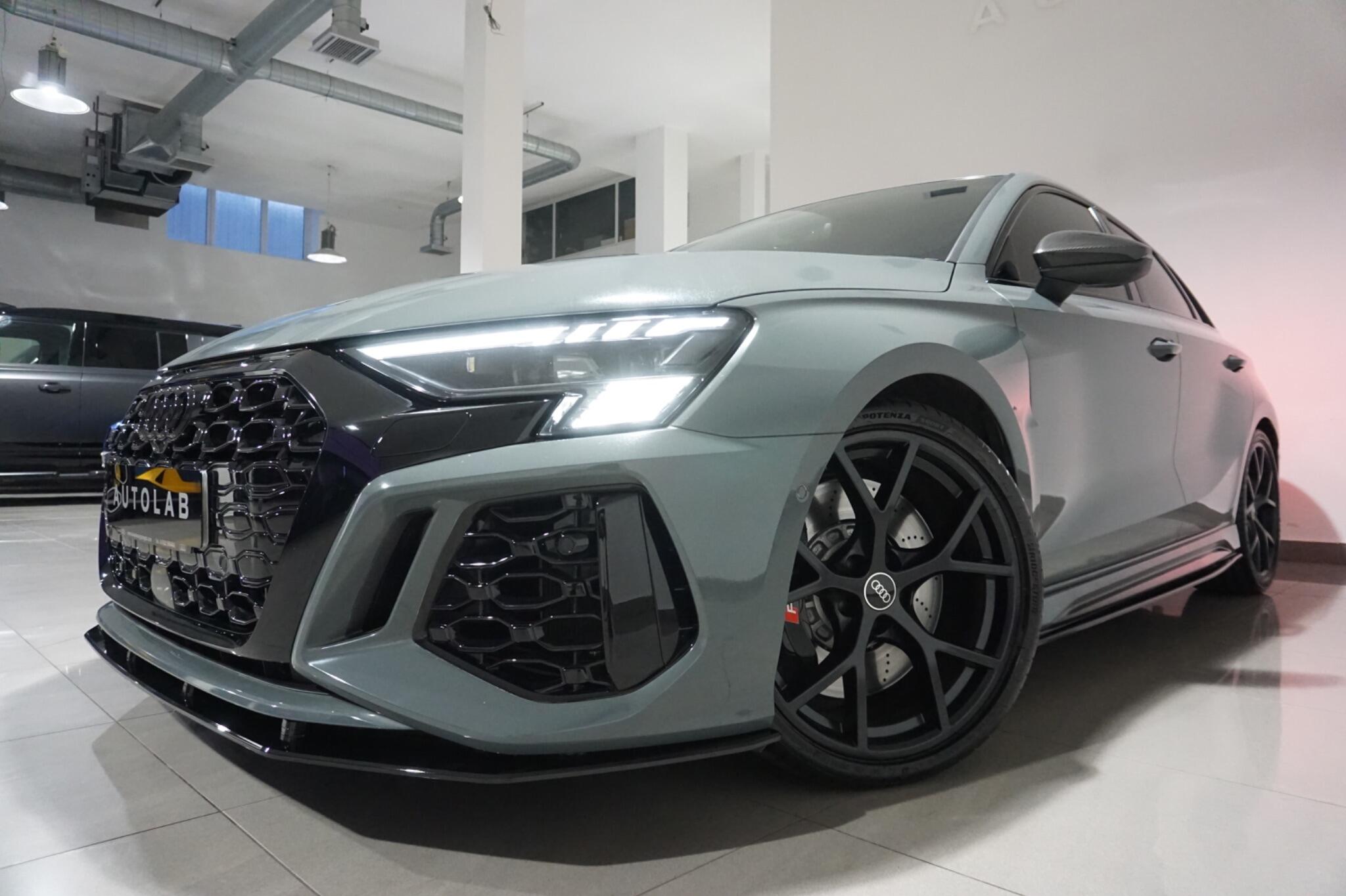 Audi RS3 2.5 TFSI Carbon Black Sportback S Tronic quattro Euro 6 (s/s) 5dr